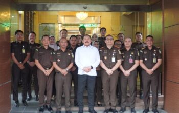 kejari kabupaten tangerang didatangi jaksa agung