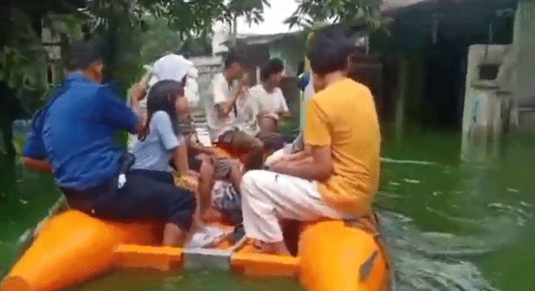 banjir di villa tomang baru pasar kemis tangerang