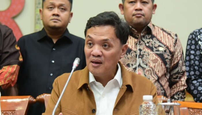 Komisi III DPR Minta Hakim Perkara Royalti Agnes Mo Diperiksa