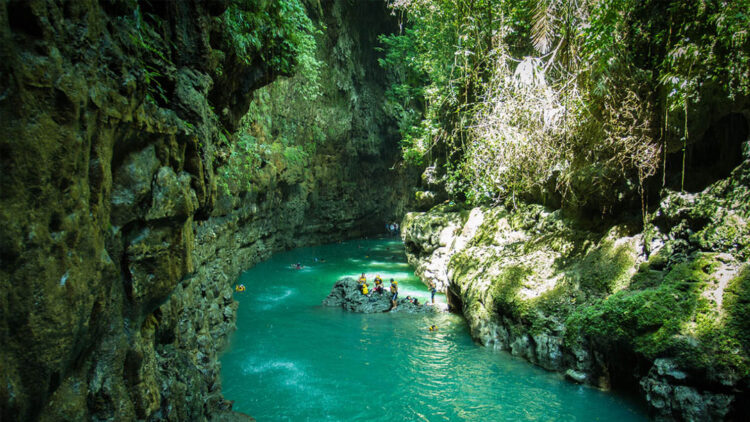 green canyon pangandaran