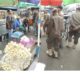 satpol pp kota tangerang menertibkan pkl di pasar anyar