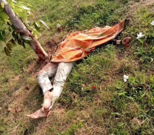 mayat bersarung diduga korban pembunuhan ditemukan di lahan kosong di kota tangsel