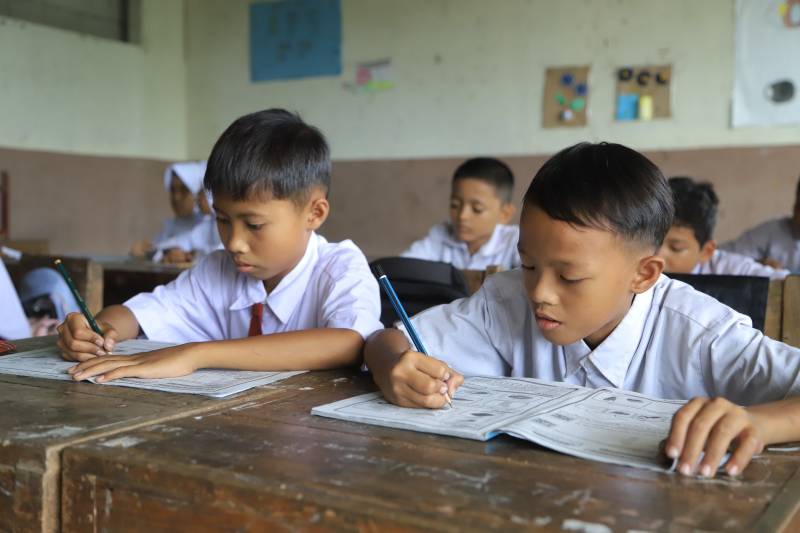 banyak sekolah belum mampu kelola dana pendidikan