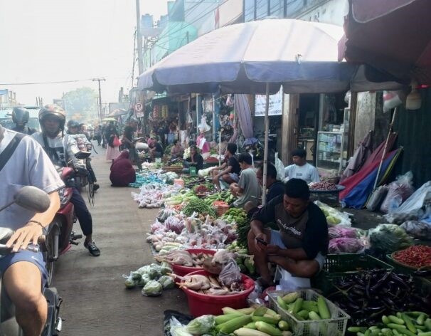 Pemkot Tangsel Bakal Paksa PKL Masuk ke Dalam Pasar Serpong