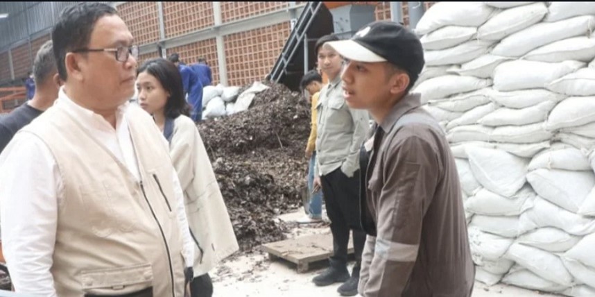 Pemkab Lebak Belajar Olah Sampah ke Kota Bandung