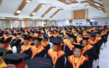 Wisuda lansia kota tangerang