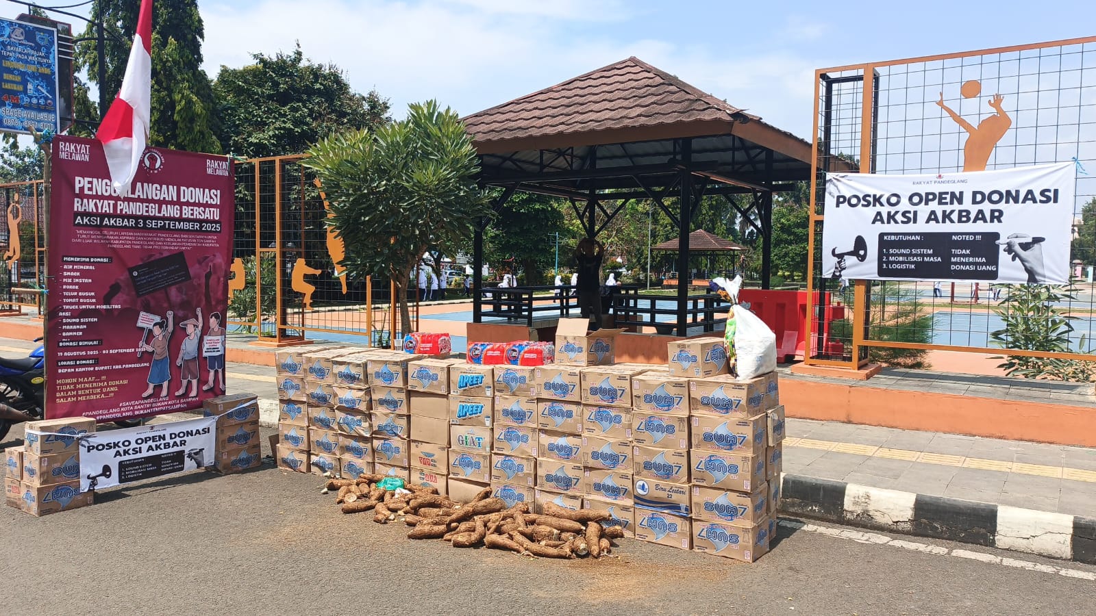 Demo Besar-Besaran Tetap Dilanjutkan Meski Pemkab Padeglang Tunda Pengiriman Sampah Tangsel