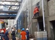 pabrik kimia pt indorama terbakar