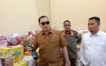 Ribuan Botol Miras Disita dari Rumah di Taktakan Kota Serang