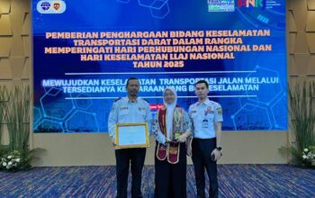 siswi kelas 11 SMKN 3 Kota Tangerang