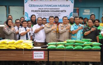 Bantu Ringankan Beban Ekonomi Masyarakat Polresta Bandara Soetta Gelar Bakkes dan Baksos