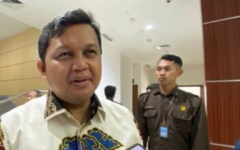 Pemkot Tangsel Wacanakan Seragam Gratis Bagi Sekolah Negeri