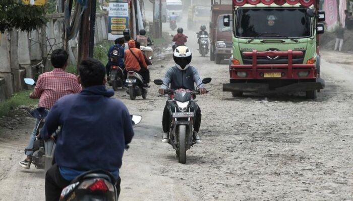 Dedi Mulyadi Tutup 26 Perusahaan Tambang di Parung Panjang-Rumpin Bogor