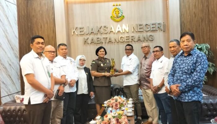 Pengurus KAI dan Kajari Kabupaten Tangerang Jalin Sinergitas