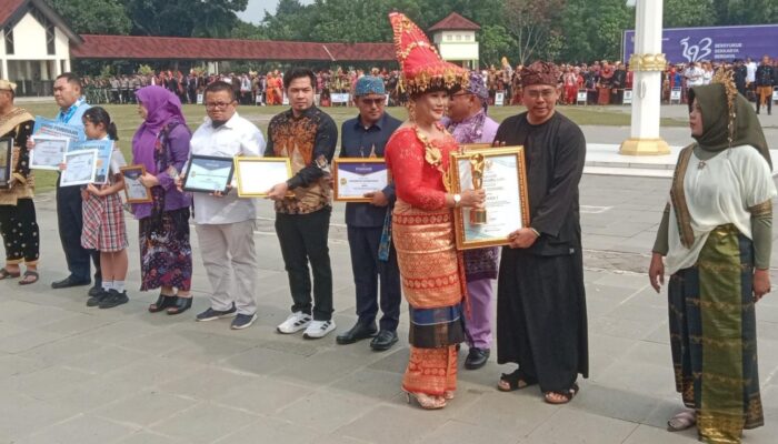 Kejari Kabupaten Tangerang Dapat Penghargaan dari Pemkab