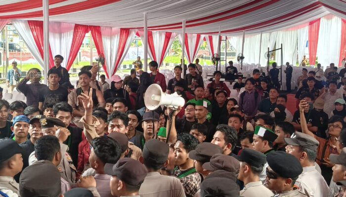 Kericuhan Warnai Perayaan HUT Kabupaten Serang ke 499