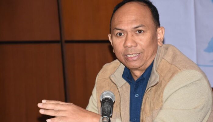 Kementerian Komdigi Tegaskan Blokir IMEI Bukan untuk Balik Nama Ponsel