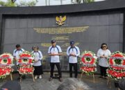 Mensos Peringati Hari Pahlawan di Monumen Palagan Lengkong