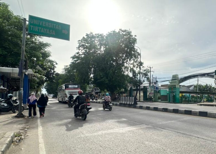 Jalanan Ibu Kota Banten Dinilai Membahayakan Pejalan Kaki