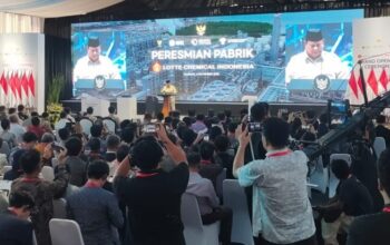 Presiden Prabowo Resmikan PT Lotte Chemical Indonesia di Cilegon
