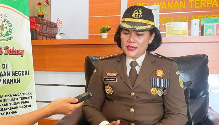 Diduga Terkait OTT Pegawai Oleh KPK, Kejari Kabupaten Tangerang Afrilianna Purba Dicopot