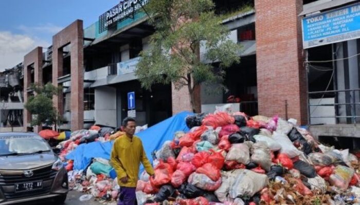 Buang Sampah ke Serang, Pemkot Tangsel Rogoh Kocek Rp65 Miliar