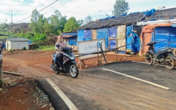 Warganya 6 Tahun Tinggal di Rumah Terpal, Pemkab Lebak Salahkan Pusat