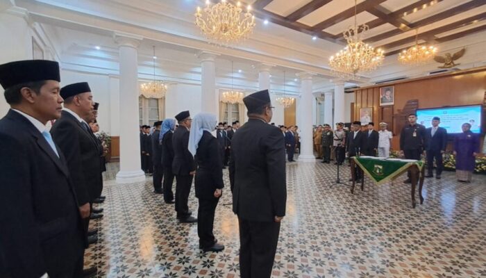 Gubernur Banten Rotasi 10 Pajabat