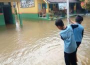 Sering Kebanjiran, Ternyata 22 SD di Bangun di Bantaran Sungai