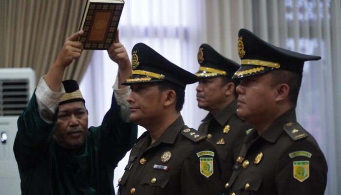 Kajari Kabupaten Tangerang Lantik Kasi Pidum