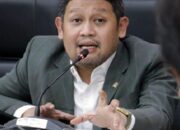 Anggota DPR RI Sebut OJK Lemah Awasi Deb Kolektor