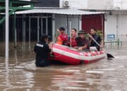 Hujan Semalaman, Banjir Rendam 10 Titik di Tangsel