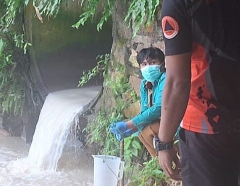 Kebakaran Gudang Kimia di Tangsel Diduga Picu Pencemaran Sungai Cisadane