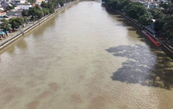 DLH Kota Tangerang Intensifkan Pemantauan Air Cisadane