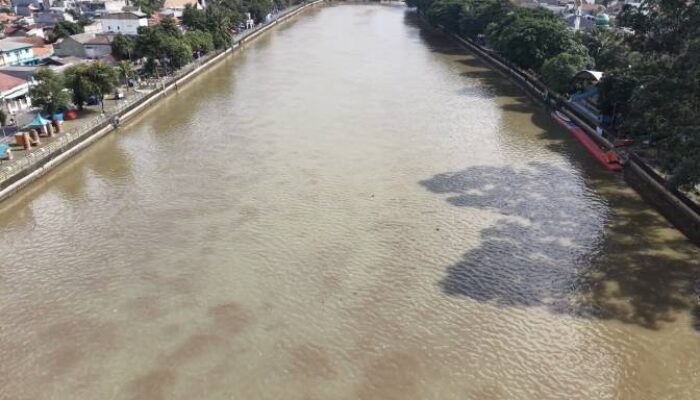 DLH Kota Tangerang Intensifkan Pemantauan Air Cisadane
