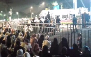 Ribuan Warga Padati Tangerang Bersholawat di Taman Elektrik