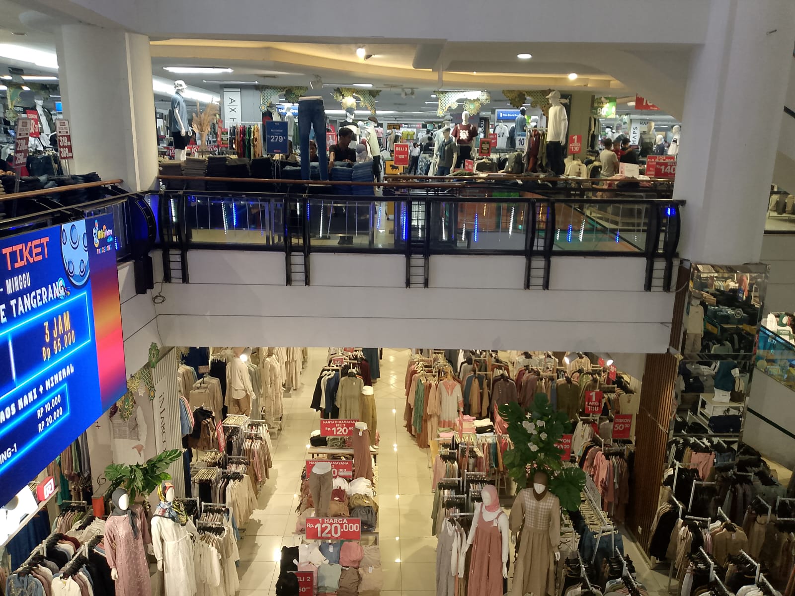 Dua Pekan Ramadan, Mall di Kota Tangerang Masih Sepi Pengunjung
