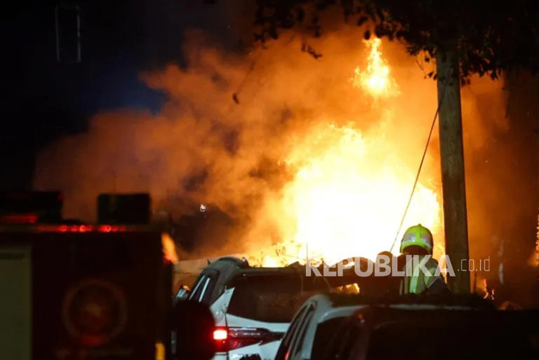 Israel Kembali Dihujani Rudal Iran, Tel Aviv Porak Poranda