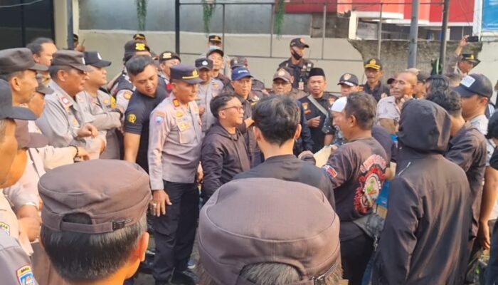 Polsek Ciputat Timur Uji Kesiapan Personel