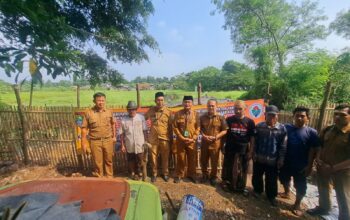 Bantuan Ratusan Bebek untuk KPM Desa Pasar Kemis Kandas Diserang Hama dan Penyakit