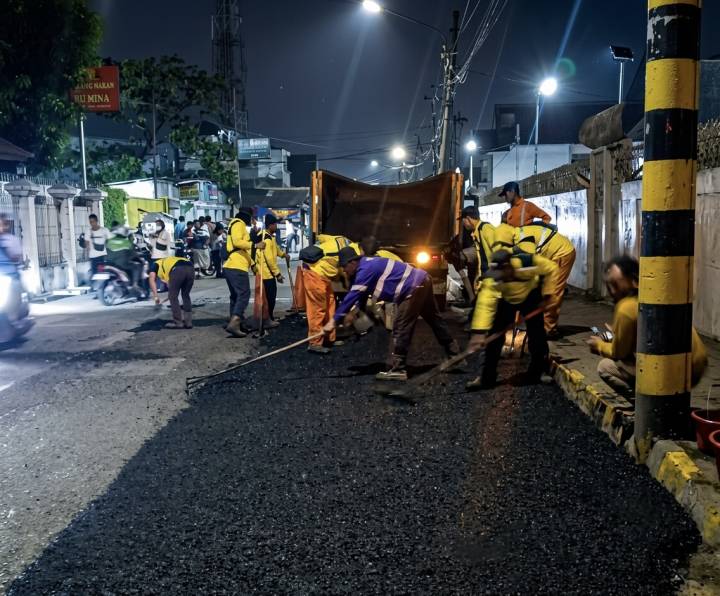Pemkot Tangerang Lanjutkan Perbaikan Jalan Dipati Unus Kecamatan Cibodas