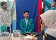 Puluhan Pelajar di Ciledug Tangerang Antre E KTP di Sekolah