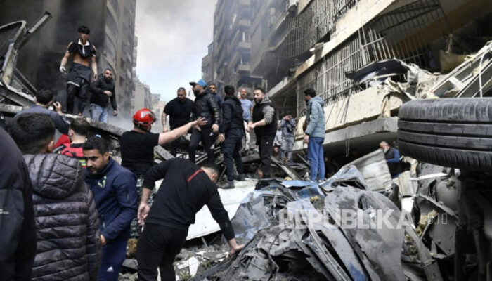 Menhan Pakistan Sebut Israel Penjahat Kemanusiaan