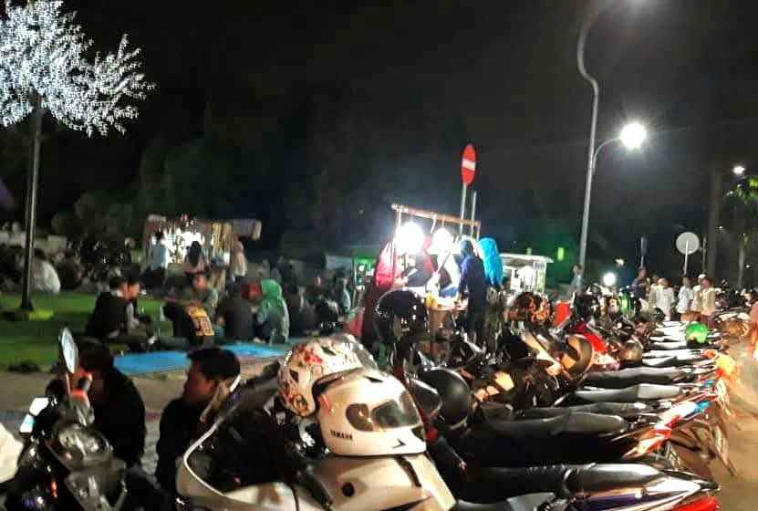 Parkir Liar di Kawasan Puspemkot Tangerang Dinilai Telah Alihfungsikan RTH