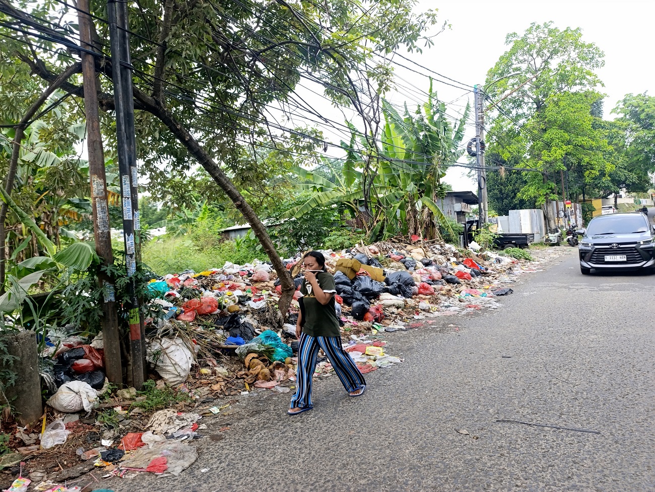 DLH Sebut Warga Tangsel Belum Sadar Kebersihan Lingkungan