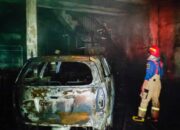 Kebakaran Hebat Lalap Ruko Variasi Mobil di Sepatan