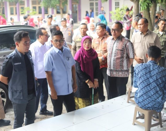 Gubernur Banten Ancam Pidanakan Pelaku Jual Beli Kursi Sekolah