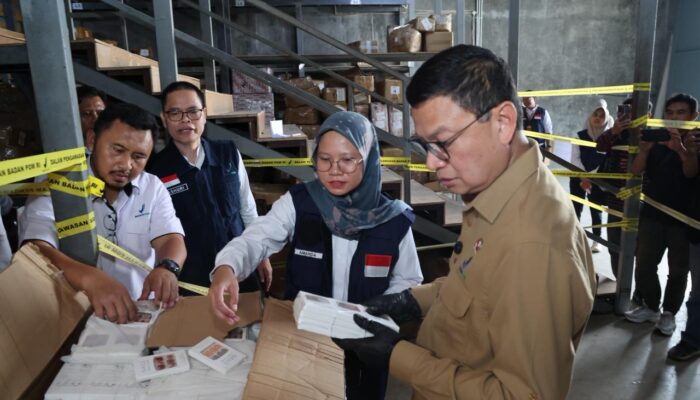 BPOM RI Grebek Gudang Kosmetik Ilegal Asal Tiongkok di Tangerang