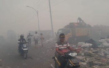 Polusi Udara Meluas Akibat Kebakaran TPA Jatiwaringin Tangerang