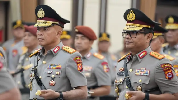 Irjen Pol Hendra Kurniawan Gantikan Irjen Pol Hengki Jadi Kapolda Banten